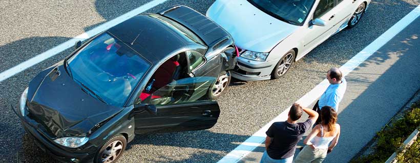 patient receiving Auto Insurance in Louisville for auto accident injury pain relief